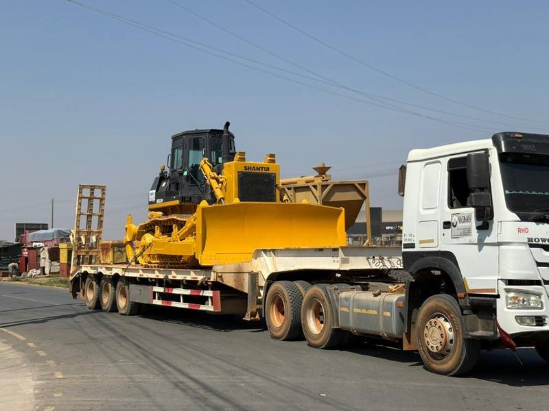Bulldozer hire - ZAM Africa Earthmovers Bulldozer for hire in Zambia