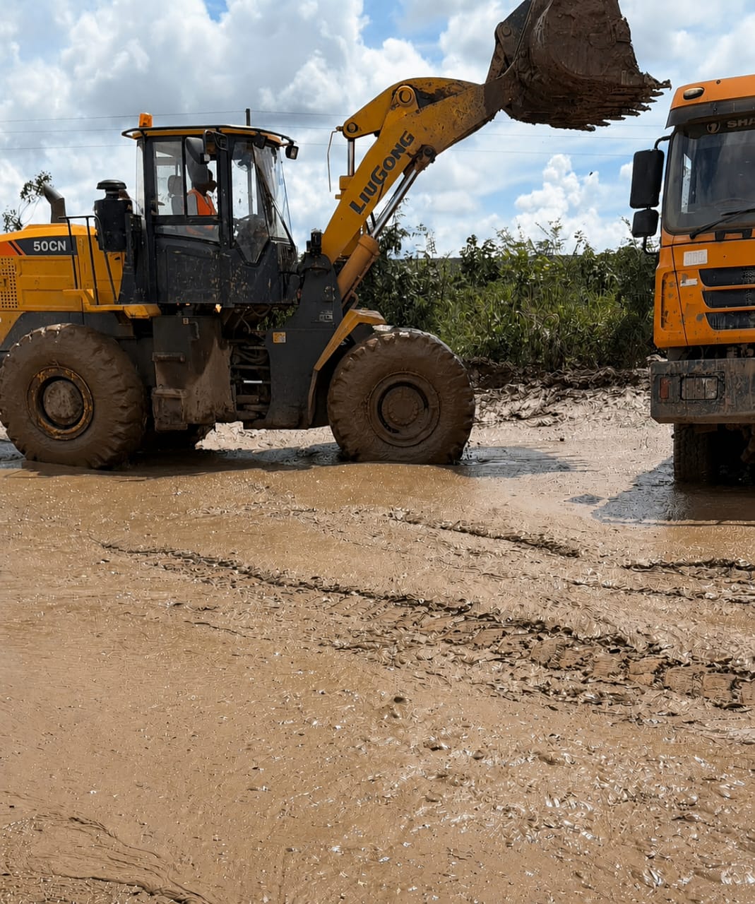 Front end loader hire - ZAM Africa Earthmovers Front end loader for hire in Zambia