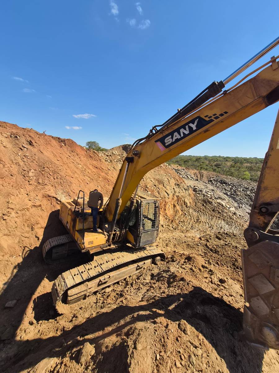 SANY excavator - quarry project, Zambia SANY excavator working in a quarry in Zambia